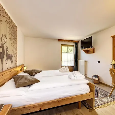 Aparthotel Wellness Di Bosco Teser im Fleimtal