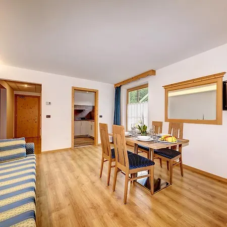 Wellness Di Bosco Aparthotel Tesero