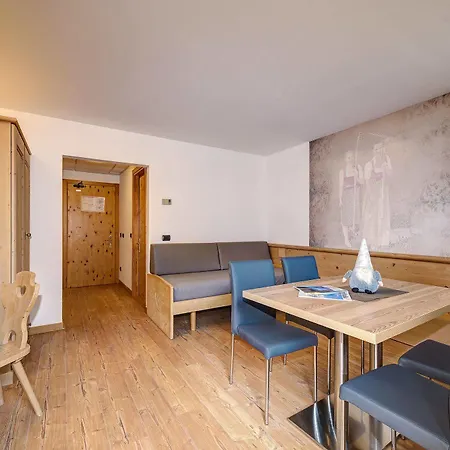 Aparthotel Wellness Di Bosco 4*