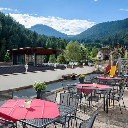 Aparthotel Wellness Di Bosco 4*
