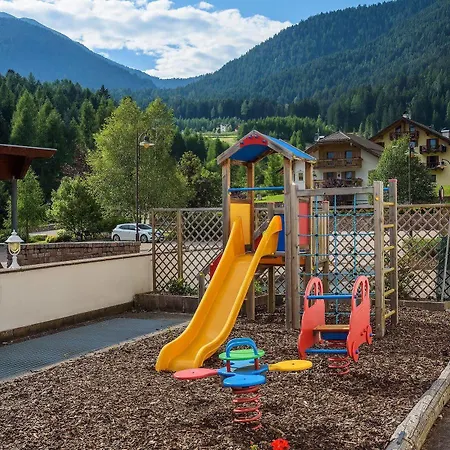 Wellness Di Bosco Aparthotel 4*